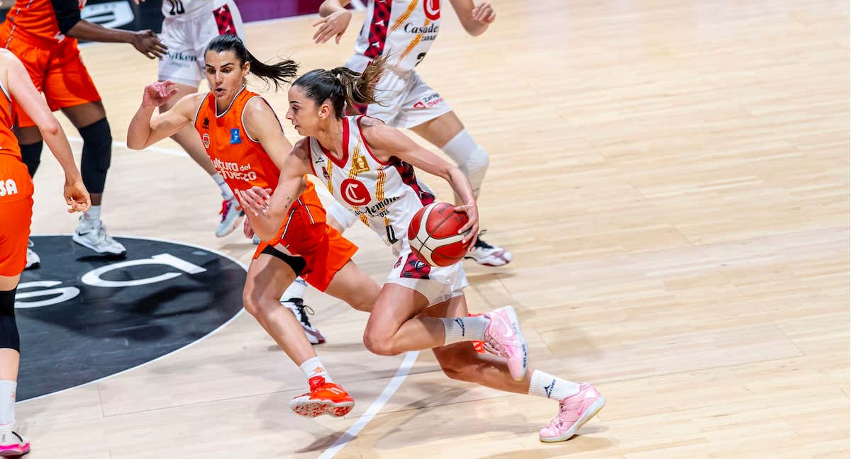 Final de la Copa de la Reina entre Valencia y Zaragoza./FEB