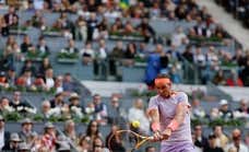 Rafa Nadal arrasa y se concede otra oportunidad para ser feliz en Madrid