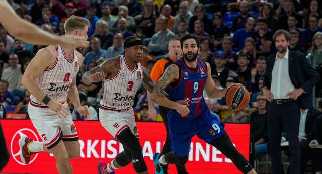 La olla a presión del Palau vuelve a ser el sexto jugador del Barça