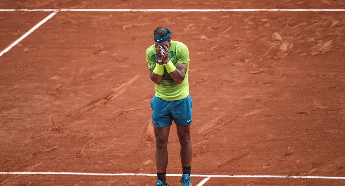 Nadal celebra su triunfo en Roland Garros 2022. /EFE/EPA/MARTIN DIVISEK