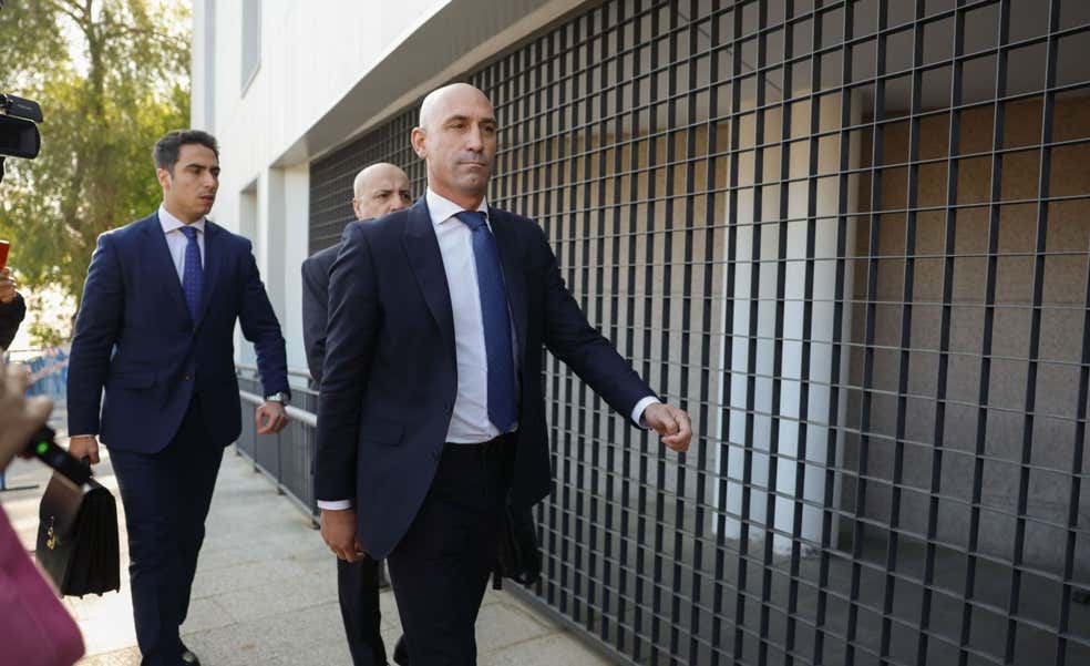 Luis Rubiales declara ante la jueza: "No me he llevado ni un céntimo de la Federación"