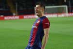 Lewandowski enseña sus cartas para atar su continuidad... y el Barça guarda las suyas con mensajes difusos