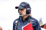 La marcha de Adrian Newey pone patas arriba la parrilla