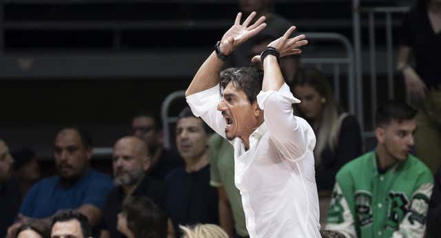 El presidente del Panathinaikos carga contra la Euroliga tras otra polémica con Maccabi: “¿Nadie ve nada?”
