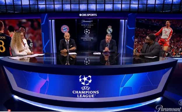 Kate Abdo, presentadora, junto a Thierry Henry, Jamie Carragher y Micah Richards. @CBSSportsGolazo