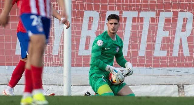 Salvi Esquivel se rompe el cruzado antes de la Copa de Campeones