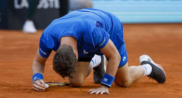 El drama del Mutua Madrid Open continúa: la segunda semi masculina dura media hora y acaba en retirada