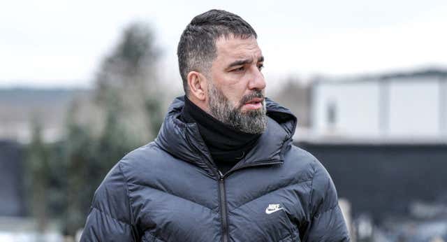 Detrás de la reconversión de Arda Turan en entrenador: «Yo nunca os mentiré»