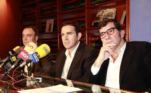Josep Delgado, en una conferencia de prensa con el Girona.  GIRONA FC
