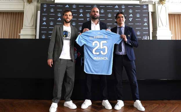 Sergio Álvarez, Claudio Giráldez y Marco Garcés.  RC Celta