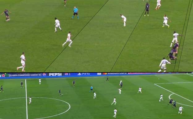 Las líneas del fuera de juego. FRAN MARTÍNEZ