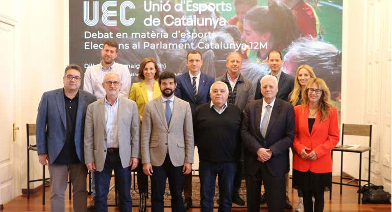 Charla entre políticos organizada por la UEC.