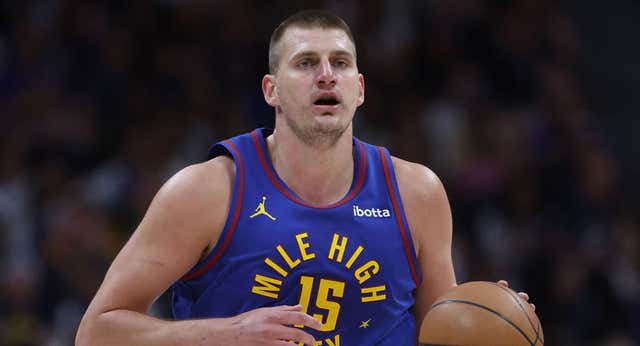 Nikola Jokic consigue su tercer MVP y se pone a la altura de Bird y Magic
