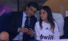 Alonso, Baptista, Raúl... y María: una camiseta del Real Madrid Femenino en el palco del Bernabéu esconde una perla de La Fábrica