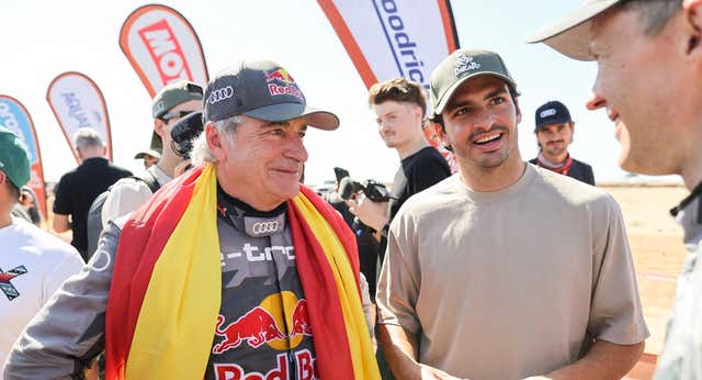 Carlos Sainz no se acerca a Red Bull ni se aleja de Audi tras el fichaje de su padre