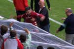 5:30 de VAR acaban en roja, una patada al banquillo y una lesión misteriosa en el Racing de Ferrol-Alcorcón