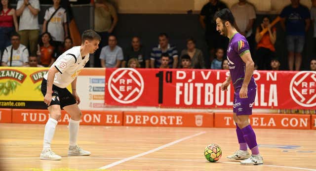 El Tudelano logra la permanencia y el Barça, campeón de Liga regular
