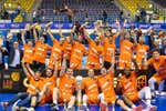 La cara B del regreso coruñés a la élite del baloncesto 16.800 días después: un técnico talismán entre sospechas y una palabra tabú