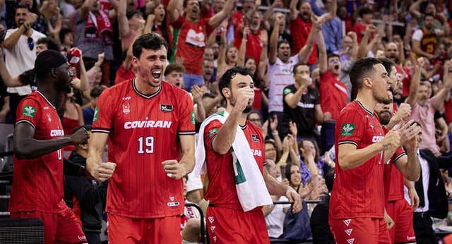 Una locura de final de partido en Granada salva al Covirán tras una remontada apoteósica