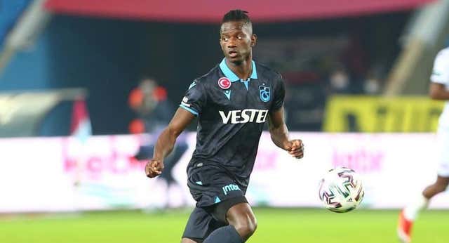 El Dinamo de Bucarest desmiente el surrealista caso del ex del Barça acusado de dejarse suplantar por su hermano gemelo