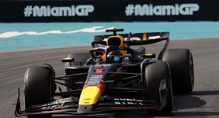 Max Verstappen en el GP de Miami, donde terminó segundo. El neerlandés sigue siendo puntero del campeonato de F1.
