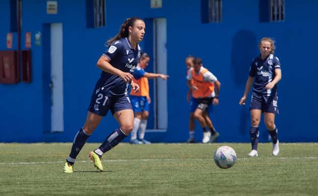 Emma Ramírez durante un partido.  REAL SOCIEDAD