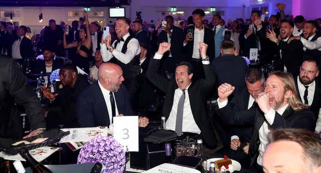 La nueva vida de Monchi en el Aston Villa para recuperar la sonrisa: el papel de Emery y Vidagany, menos foco y escapadas