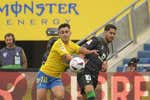 Las Palmas y Betis aplazan sus objetivos con unas tablas de alto voltaje