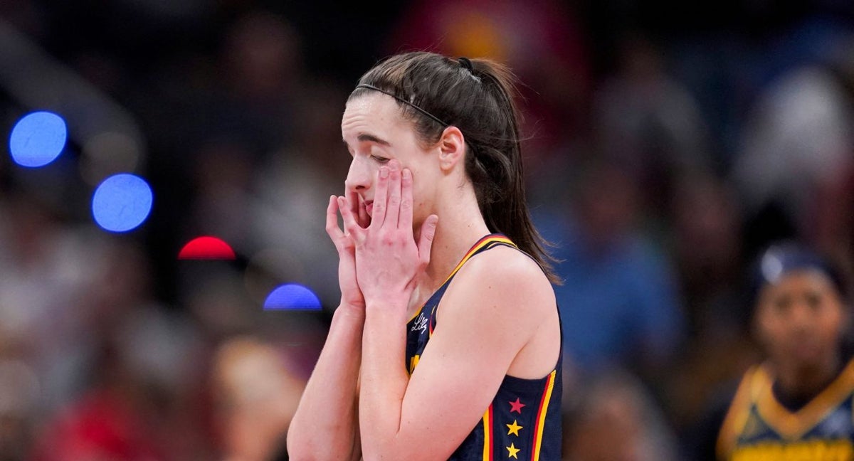 Caitlin Clark se atasca en su debut en casa ante la mejor Breanna Stewart