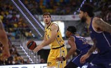 Ethan Happ y Luka Bozic, los primeros nombres en la lista de Valencia Basket para la próxima temporada