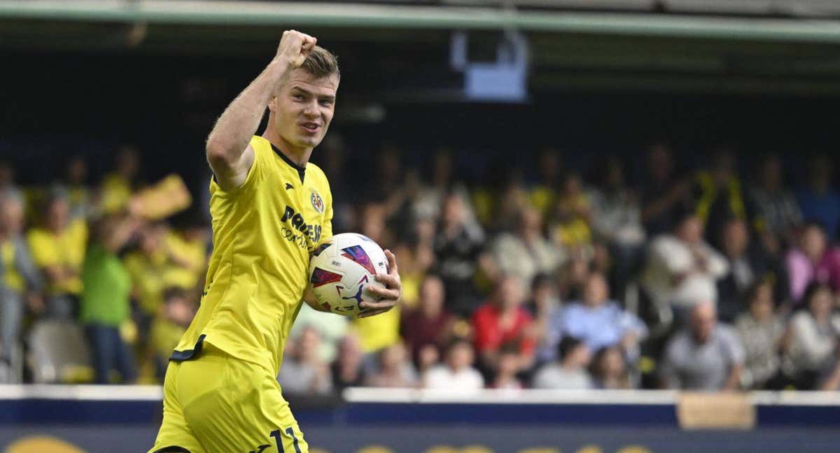 Sorloth celebra uno de sus goles ante el Real Madrid. /EFE/Andreu Esteban