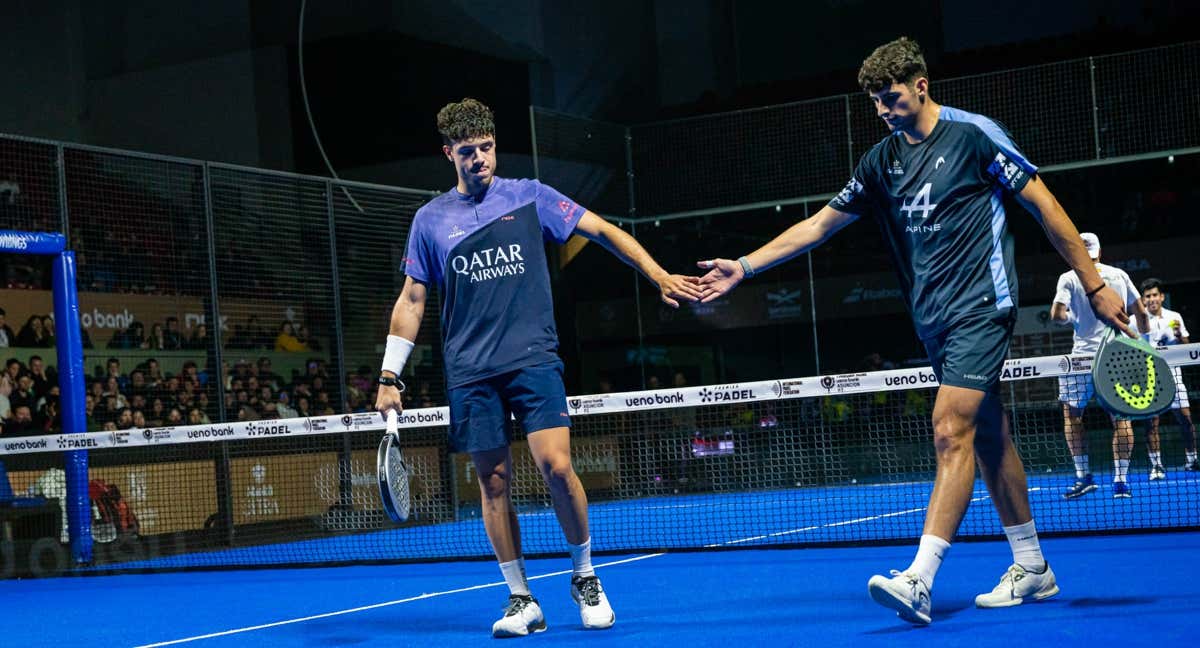 Tapia y Coello durante la final en Asunción.