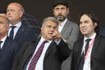 Semana de silencios y con la agenda en el aire de un Laporta que se enroca en echar a Xavi