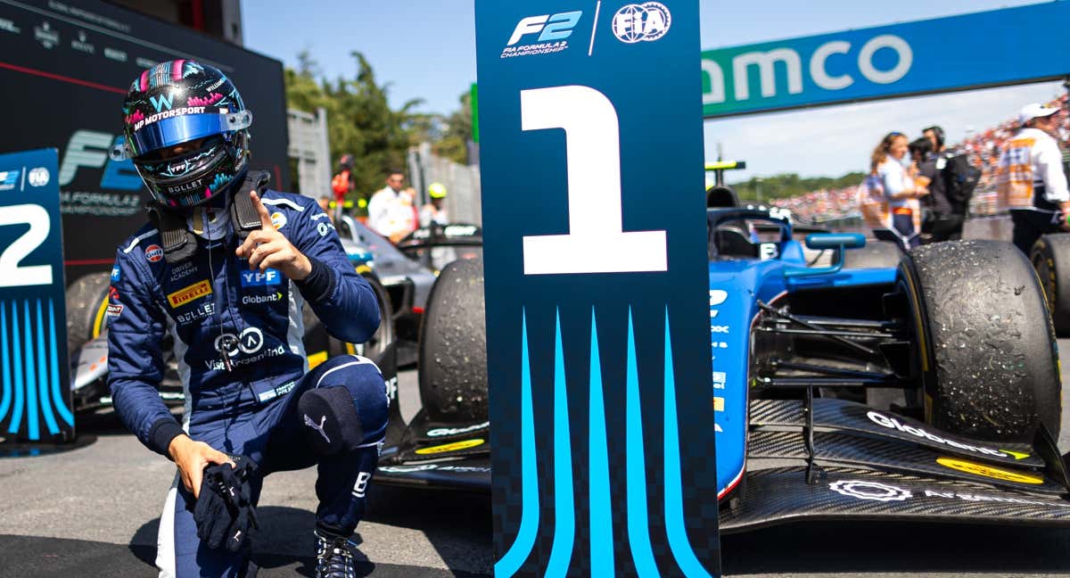 Franco Colapinto, celebrando su triunfo en Imola.