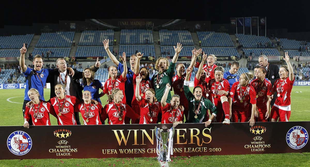 Las jugadoras del Potsdam celebran la Champions del 2010 conquistada ante el Olympique de Lyon. /Getty