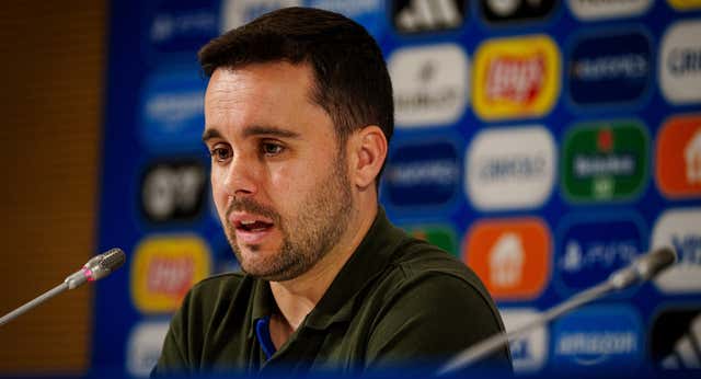 El Barça se aísla del ruido tras la destitución de Xavi Hernández: «La vida sigue; es algo que no nos toca»
