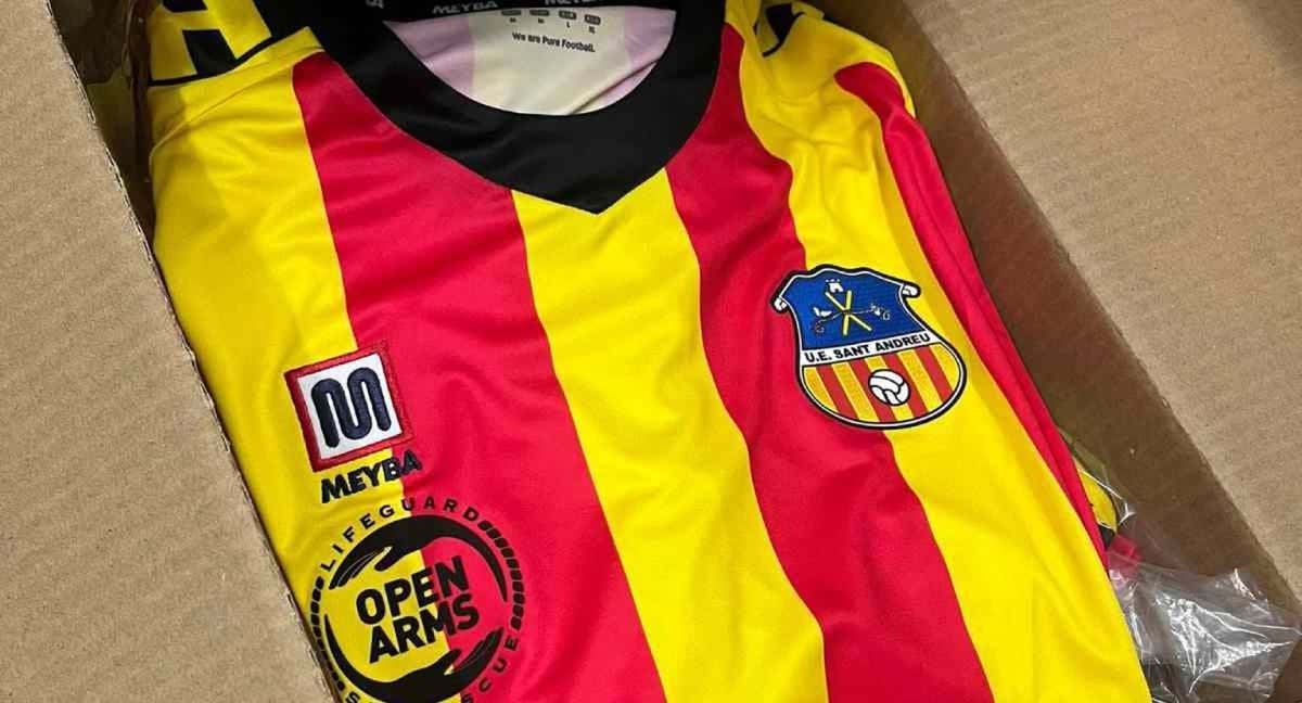 Camiseta Meyba del Sant Andreu. /MEYBA