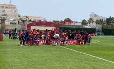 Doblete, manteo a un Fernando Torres de libreta... y rumbo al Atlético de Madrid B