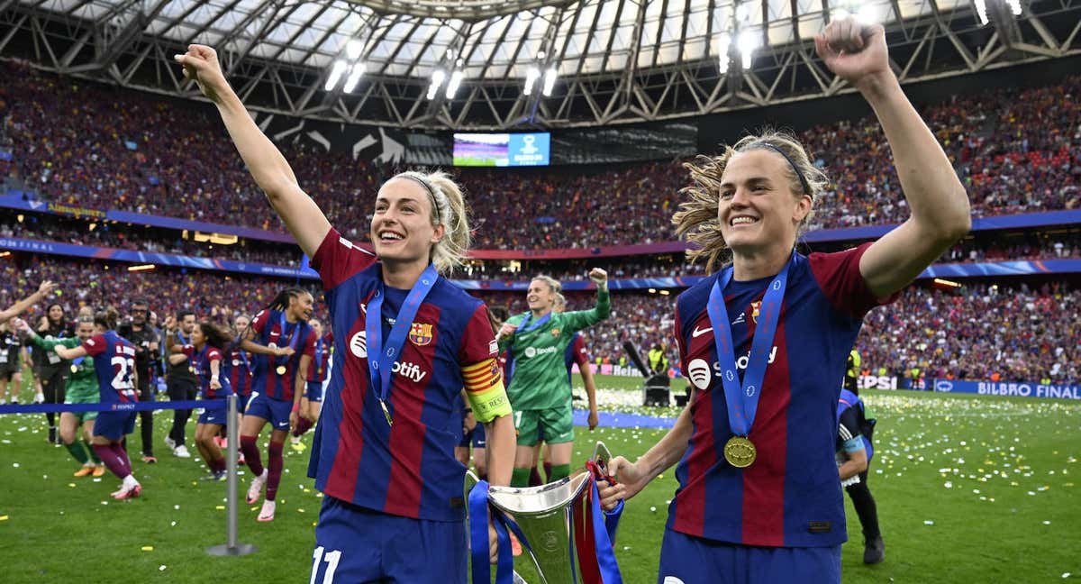 Irene Paredes y Alexia Putellas celebrando el título de Champions. /GETTY