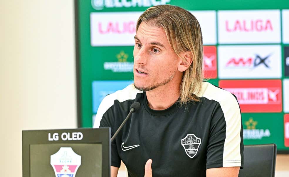 Beccacece 'dimite': «Me voy con dolor de alma»