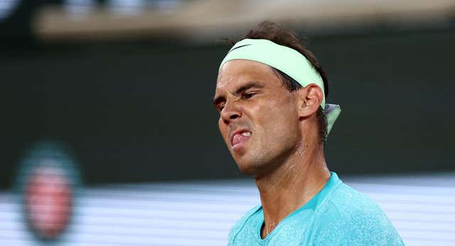 Nadal se despide fiel a sí mismo ante una Philippe Chatrier entregada