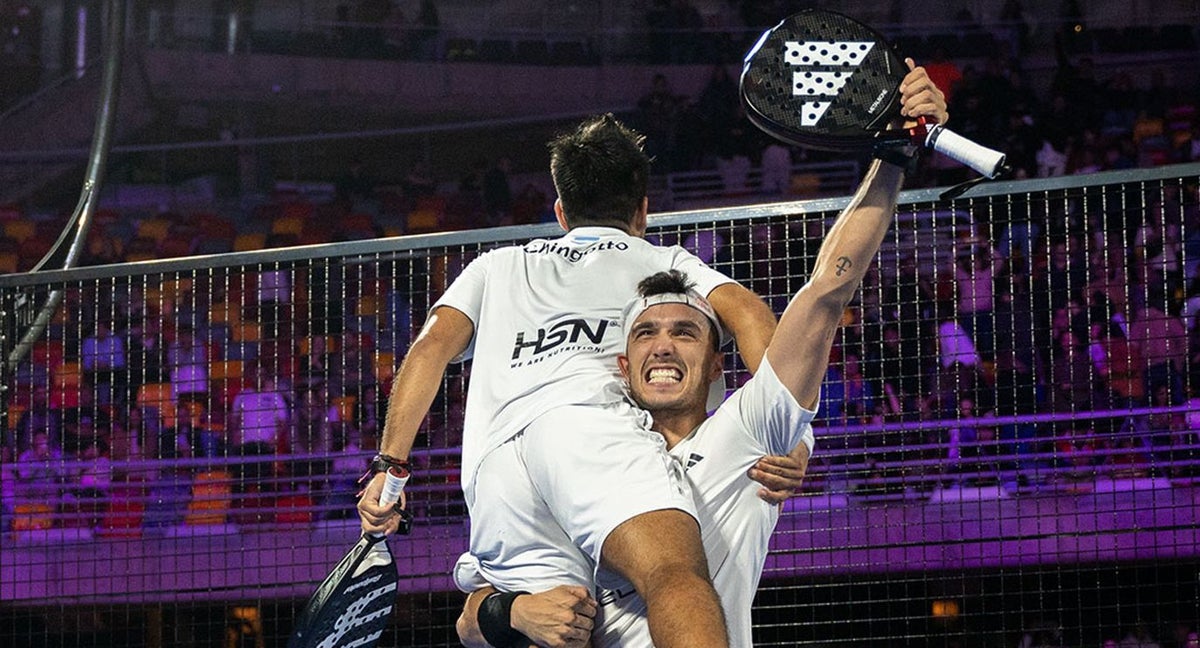 Chingotto y Galán celebran el pase a la final de Santiago.