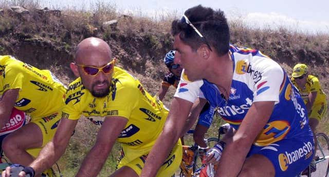 El día que Chava Jiménez engañó a la prensa con Pantani: «Yo ya he vendido la moto; ahora el que la compre es su problema»