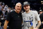 Luka 'MVP' Doncic, el destructor de proyectos, quiere más tras destrozar a los Wolves y picarse con sus fans