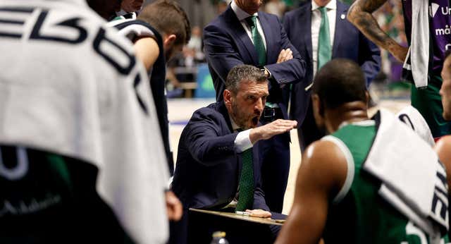 El Unicaja se quita el sambenito de ser favorito: «Es difícil jugar con más ansiedad»