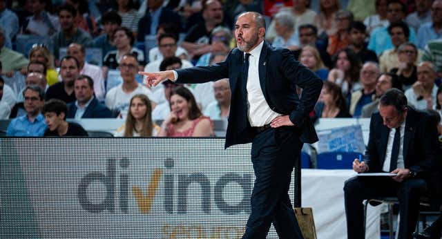 El plan de Chus Mateo para anular las debilidades del Real Madrid contra el Barça