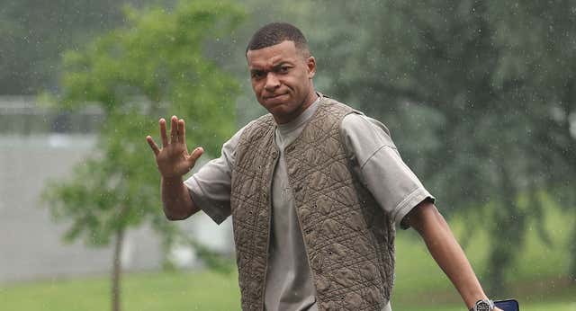 La salida de Mbappé provoca una hecatombe televisiva en la Ligue 1