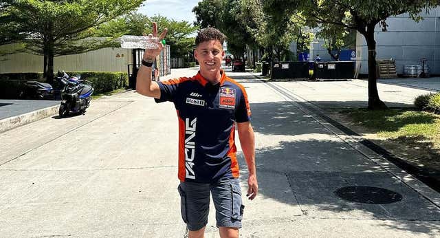 Pol Espargaró se deshace en elogios hacia Acosta en el fin de semana de su regreso