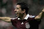 Roy Makaay: «Todo el mundo ve favorito al Madrid, esa es la ventaja del Dortmund»