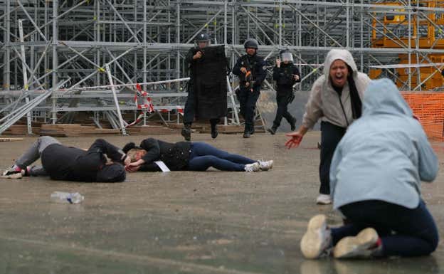 El simulacro del atentado. AFP
